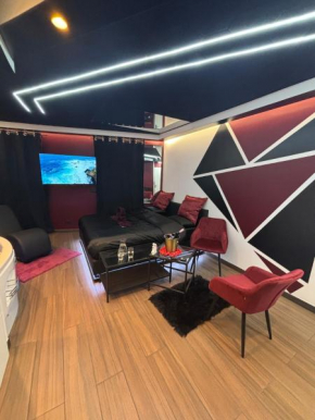 Love Room RedRoom